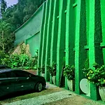 Apartamento Edifício Arpoador (Praias Asturias-Tombo)